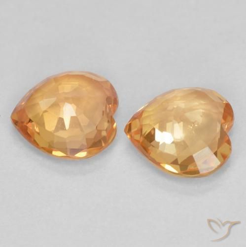 Shop natural 0.72ct Orange intense Saphir gems, Cœur, from Tanzanie at GemSelect. In stock, global shipping!