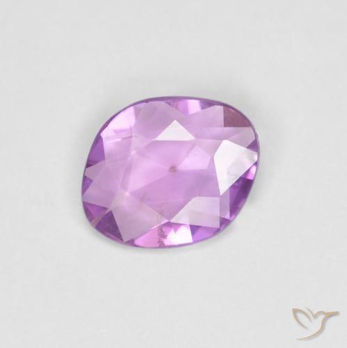 Saphir Pourpre électrique naturelle Fantaisie, 0.62 ct, VS