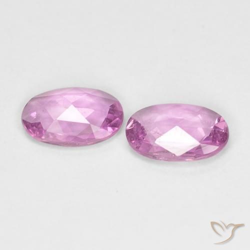Shop natural 0.74ct Rose pourpre royal léger Saphir gems, ovale, from Tanzanie at GemSelect. In stock, global shipping!
