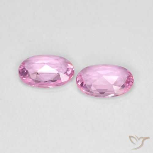 Shop natural 0.79ct Rose pourpre royal très clair Saphir gems, ovale, from Tanzanie at GemSelect. In stock, global shipping!