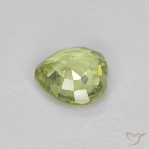 Saphir Vert jaunâtre naturelle Cœur, 0.40 ct, VS