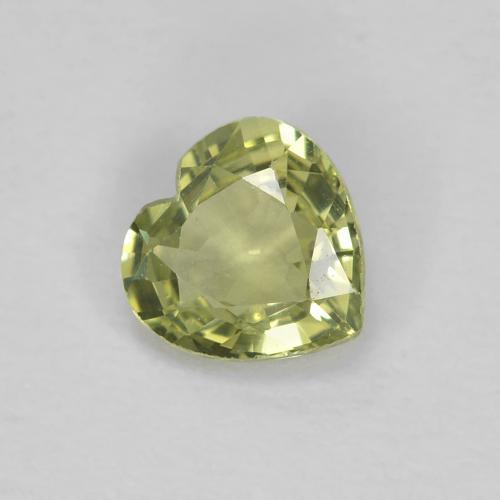 Saphir Olive verte naturelle Forme de coeur, 0.36 ct, VVS-VS