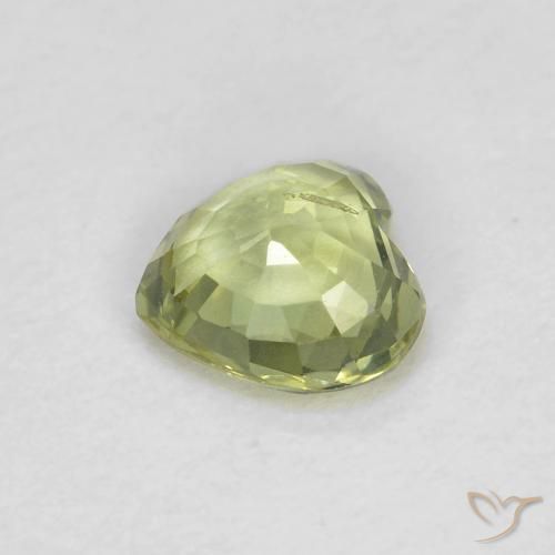 Saphir Vert jaunâtre naturelle Cœur, 0.44 ct, VS