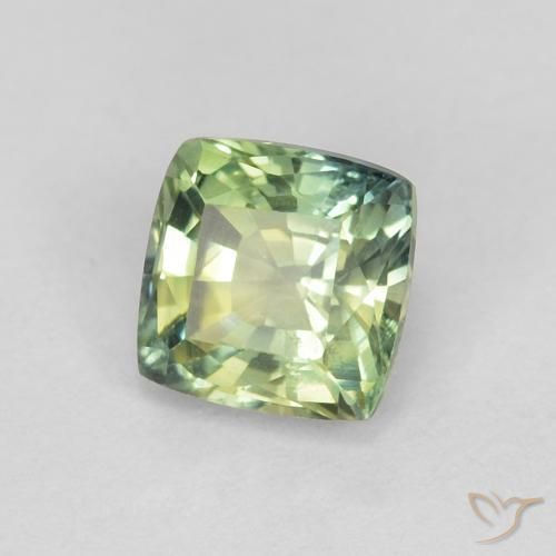 Saphir Vert clair naturelle Coussin, 0.87 ct, VVS-VS
