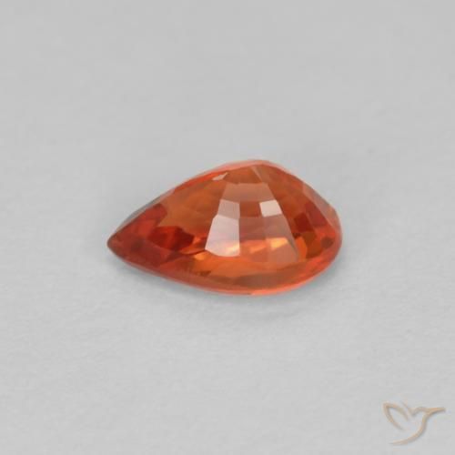 Saphir Rouge ambré profond naturelle En forme de poire, 0.54 ct, VVS-VS