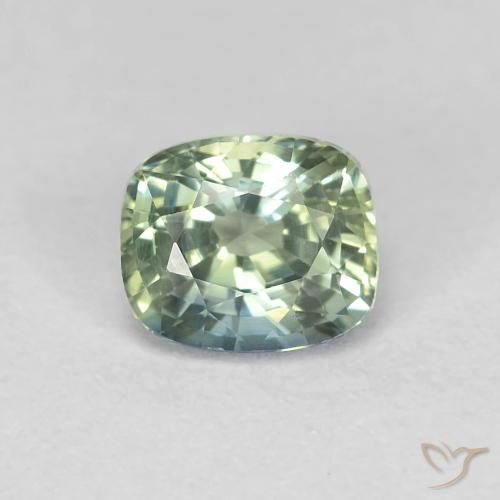 0.90ct Naturel Multicolore Saphir, Coussin, VVS