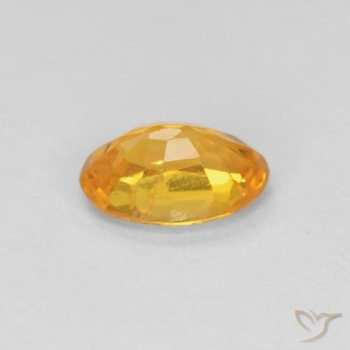 Saphir Or-orange moyen naturelle ovale, 0.51 ct, VVS-VS