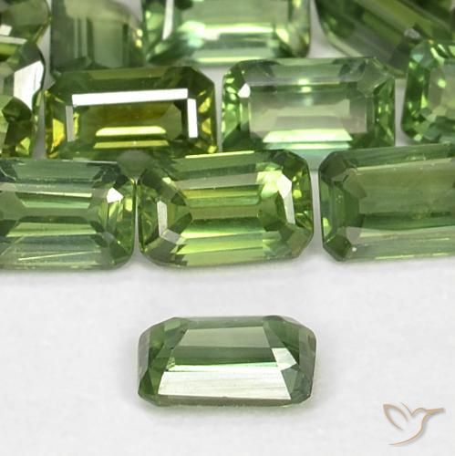 Saphir Medium Light Green naturelle Octogone / coupe Émeraude, 0.40 ct, VS