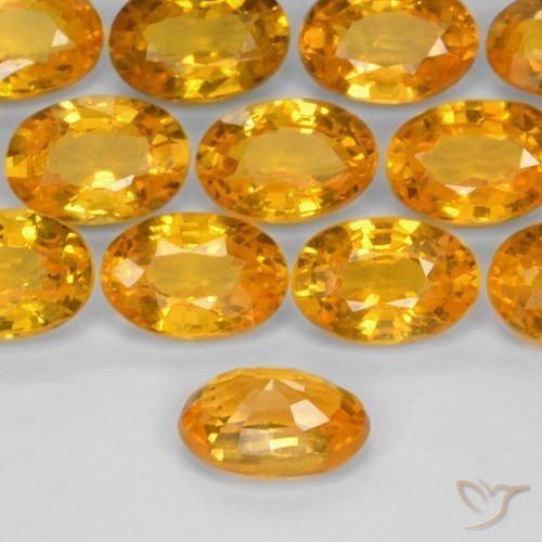 Saphir Orange-or naturelle ovale, 0.60 ct, VS
