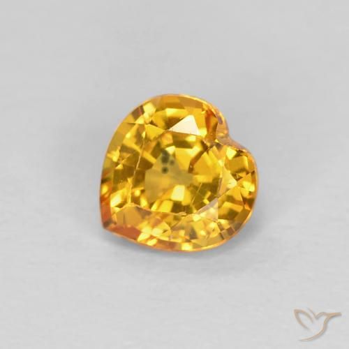 Saphir Doré foncé naturelle Cœur, 0.44 ct, VS