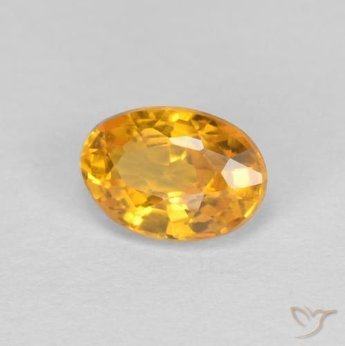 Saphir Orange-or naturelle ovale, 0.60 ct, VVS