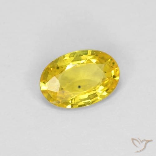 Saphir Doré jaunâtre naturelle ovale, 0.43 ct, VVS-VS