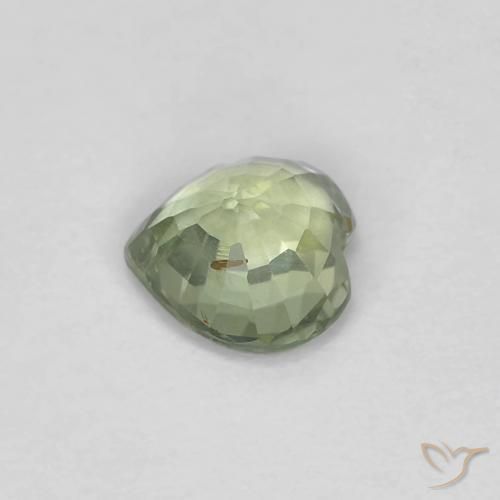 Saphir Vert clair naturelle Cœur, 0.48 ct, VS