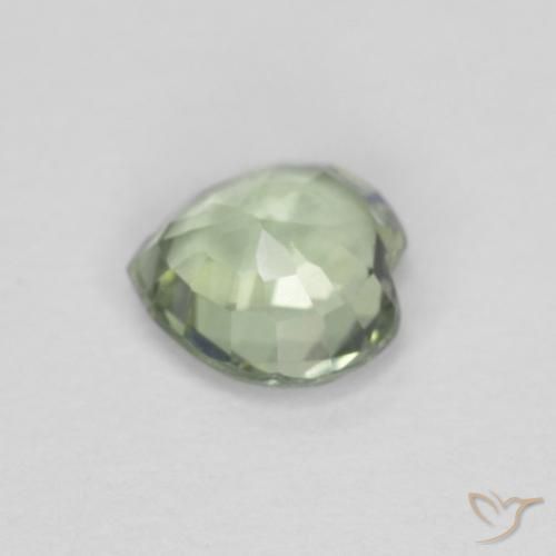 Saphir Vert clair naturelle Cœur, 0.42 ct, VVS