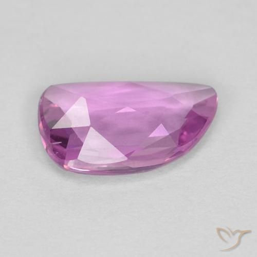 Saphir Pourpre rosâtre intense naturelle Fantaisie, 0.57 ct, VVS-VS