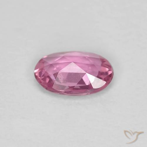 Saphir Rose moyen naturelle ovale, 0.40 ct, VVS-VS