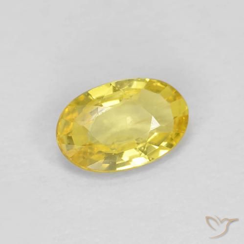 Saphir Jaune doré léger naturelle ovale, 0.46 ct, VS