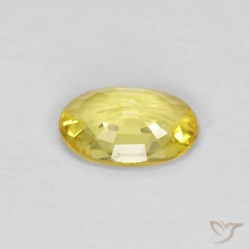 Saphir Jaune doré léger naturelle ovale, 0.46 ct, VS