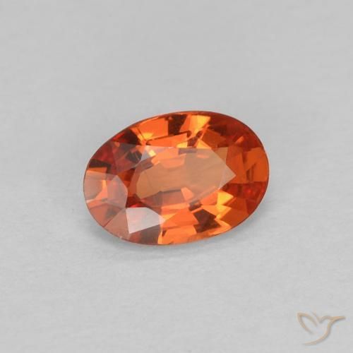 Saphir Orange rougeâtre naturelle ovale, 0.43 ct, VVS-VS