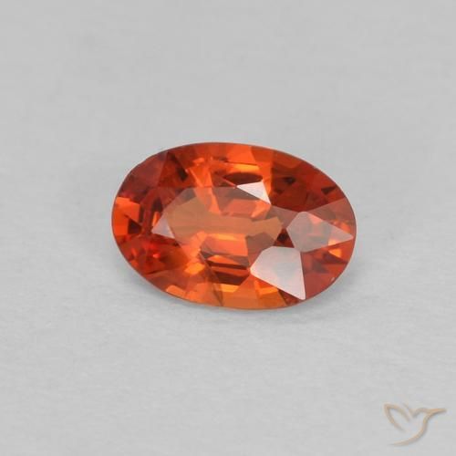 Saphir Orange rougeâtre naturelle ovale, 0.47 ct, VVS-VS