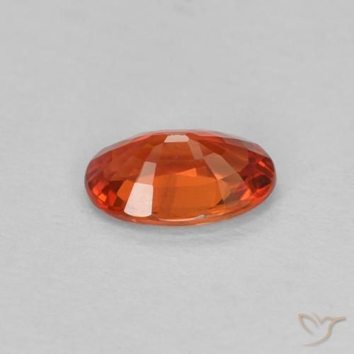 Saphir Orange rougeâtre naturelle ovale, 0.47 ct, VVS-VS
