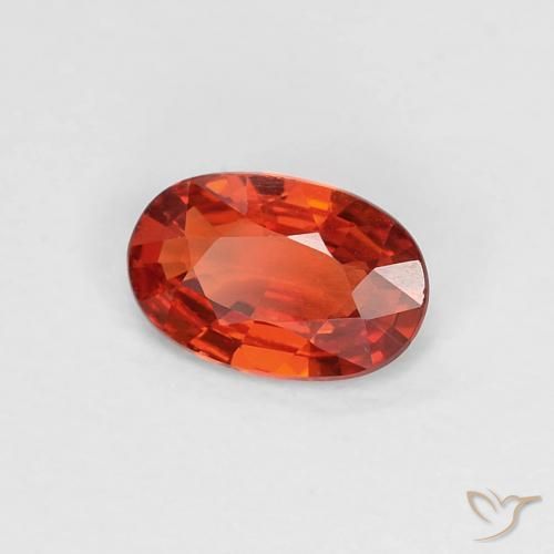 Saphir Rouge moyen naturelle ovale, 0.47 ct, VVS