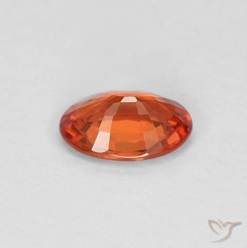 Saphir Rouge-orange naturelle ovale, 0.49 ct, VVS