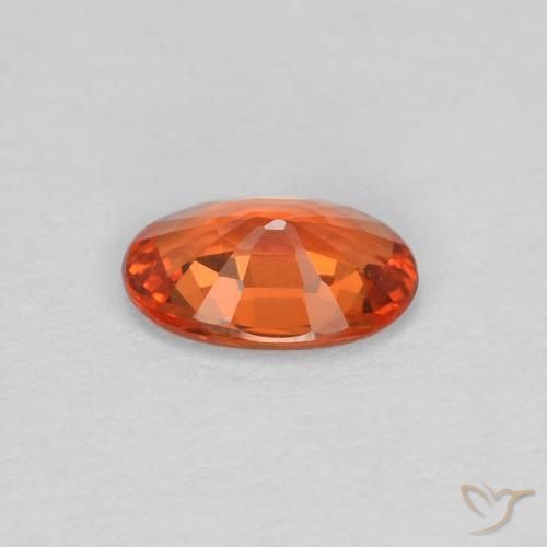 Saphir Orange rougeâtre naturelle ovale, 0.45 ct, VVS