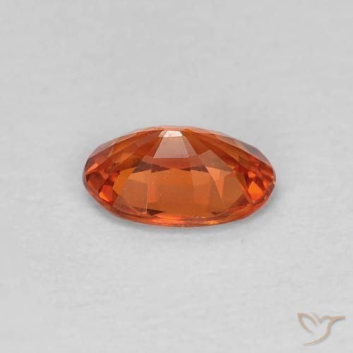 Saphir Orange feu naturelle ovale, 0.53 ct, VVS-VS