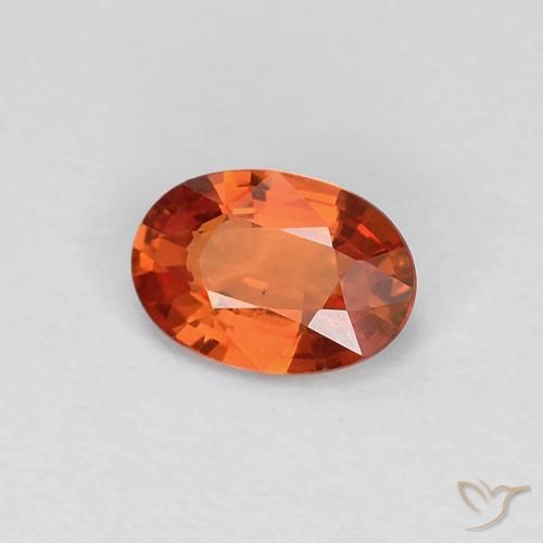 Saphir Rouge intense naturelle ovale, 0.48 ct, VVS-VS