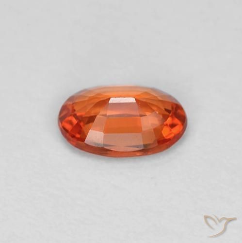 Saphir Rouge intense naturelle ovale, 0.48 ct, VVS-VS