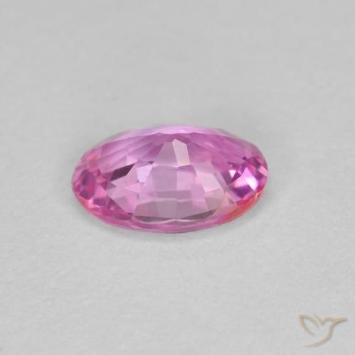 Saphir Rose intense naturelle ovale, 0.48 ct, VS