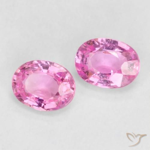 Shop natural 0.80ct Rose pourpre royal très clair Saphir gems, ovale, from Madagascar at GemSelect. In stock, global shipping!