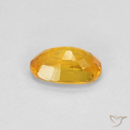 Saphir Orange-or naturelle ovale, 0.62 ct, VVS