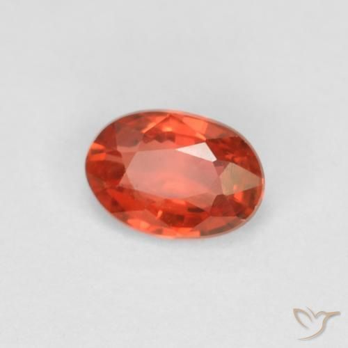 Saphir Orange rougeâtre naturelle ovale, 0.58 ct, VVS-VS