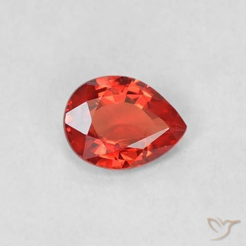 Saphir Rouge intense naturelle En forme de poire, 0.36 ct, VVS-VS