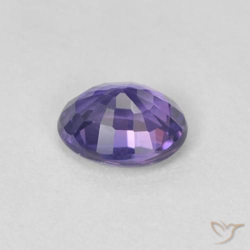 Saphir Pourpre-rose naturelle ovale, 0.44 ct, VVS