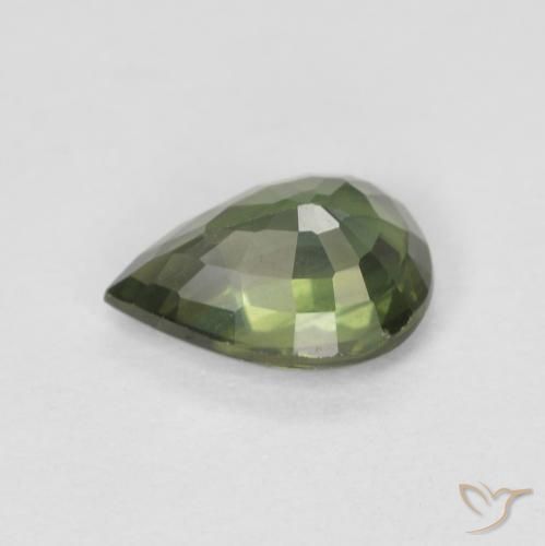 Saphir Vert forêt léger naturelle En forme de poire, 0.89 ct, VS