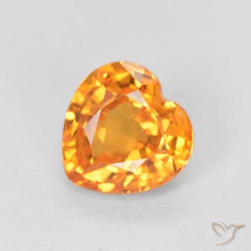 Saphir Orange vif naturelle Cœur, 0.53 ct, VS
