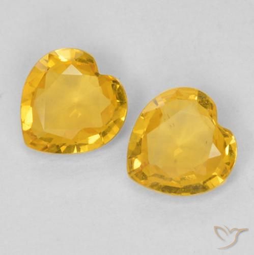 Shop natural 0.69ct Doré moyen Saphir gems, Cœur, from Tanzanie at GemSelect. In stock, global shipping!