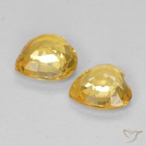 Shop natural 0.73ct Orange-or léger Saphir gems, Cœur, from Tanzanie at GemSelect. In stock, global shipping!