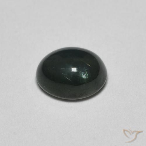 Saphir Vert naturelle ovale, 0.67 ct, Translucide
