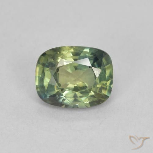 0.72ct Naturel Vert forêt léger Saphir, Coussin, VS