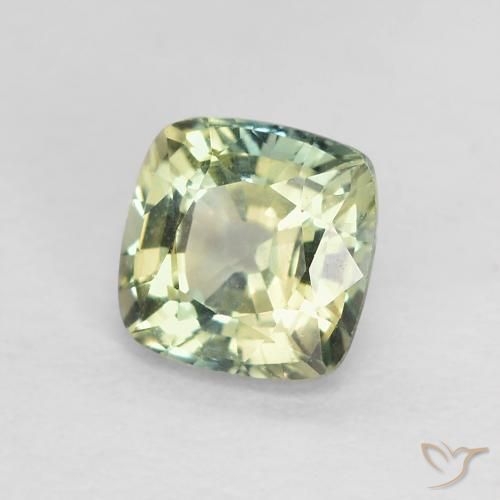 Saphir Multicolore naturelle Coussin, 0.90 ct, VVS-VS