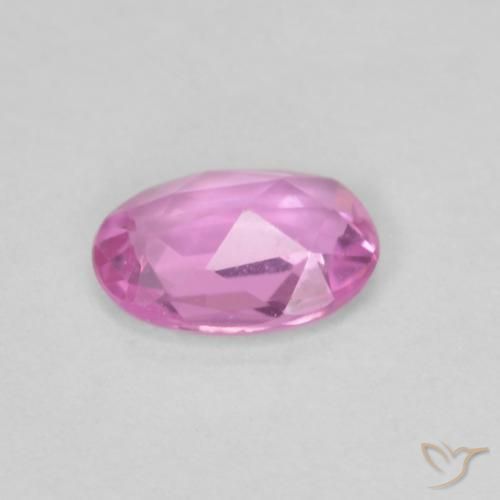 Saphir Pourpre intense naturelle ovale, 0.44 ct, VVS
