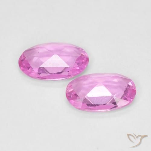 Shop natural 0.77ct Pourpre moyen Saphir gems, ovale, from Madagascar at GemSelect. In stock, global shipping!