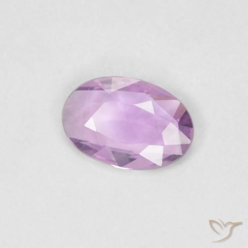 Saphir Pourpre rose naturelle ovale, 0.32 ct, VVS