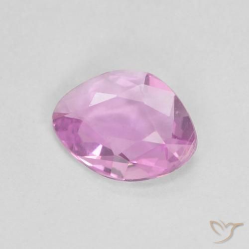 Saphir Pourpre moyen naturelle Fantaisie, 0.45 ct, VVS