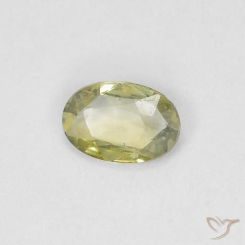 Saphir Vert forêt chaud naturelle ovale, 0.40 ct, VVS-VS