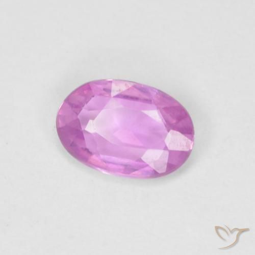 Saphir Pourpre rosâtre intense naturelle ovale, 0.47 ct, VVS-VS